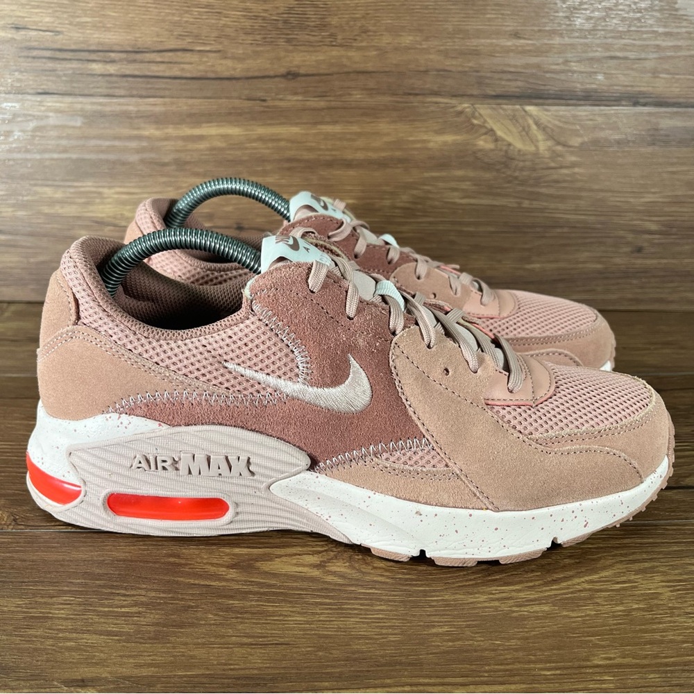Nike Air Max Women’s Sneakers in Pink and Coral